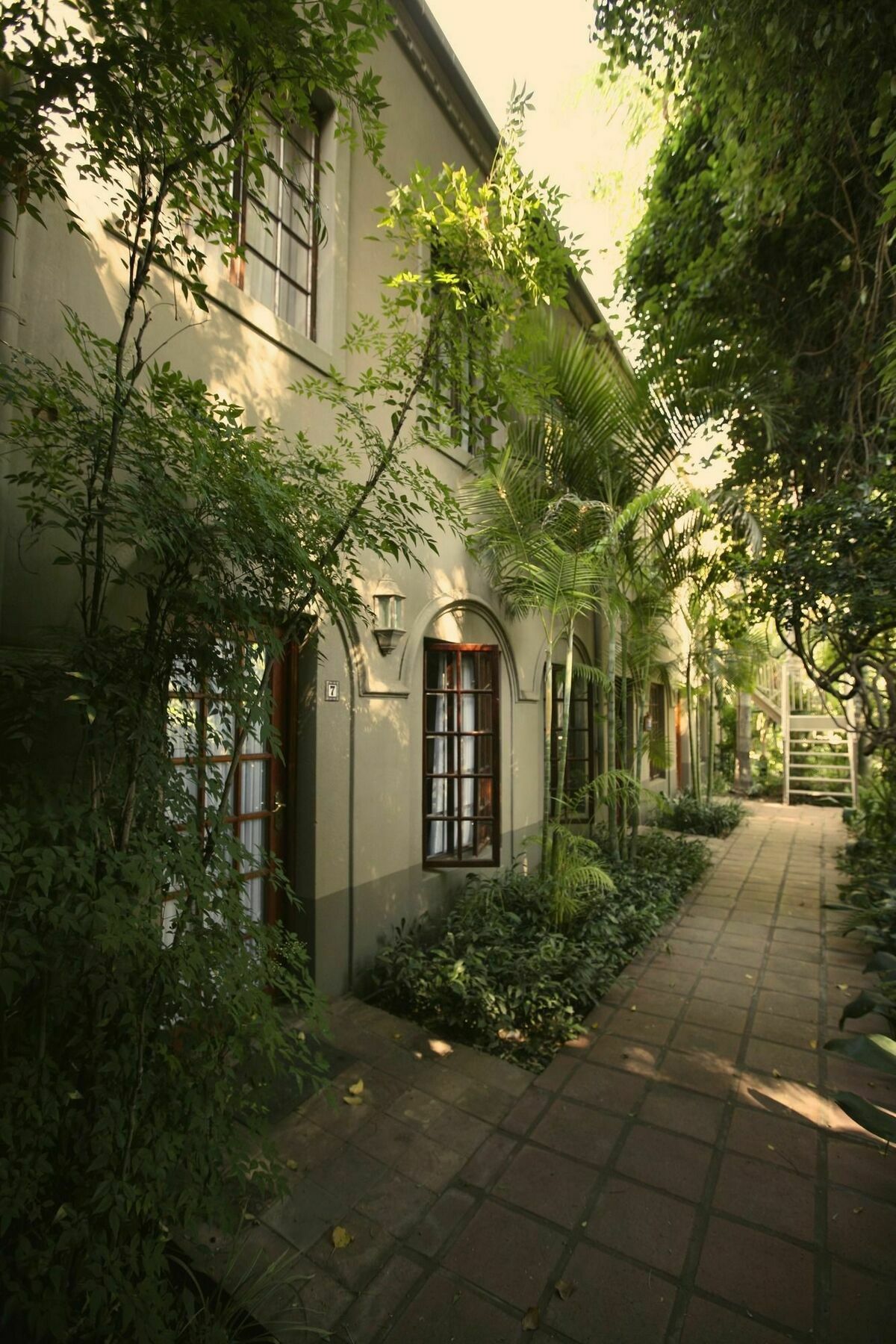 آبنغتون Le Must Residence المظهر الخارجي الصورة