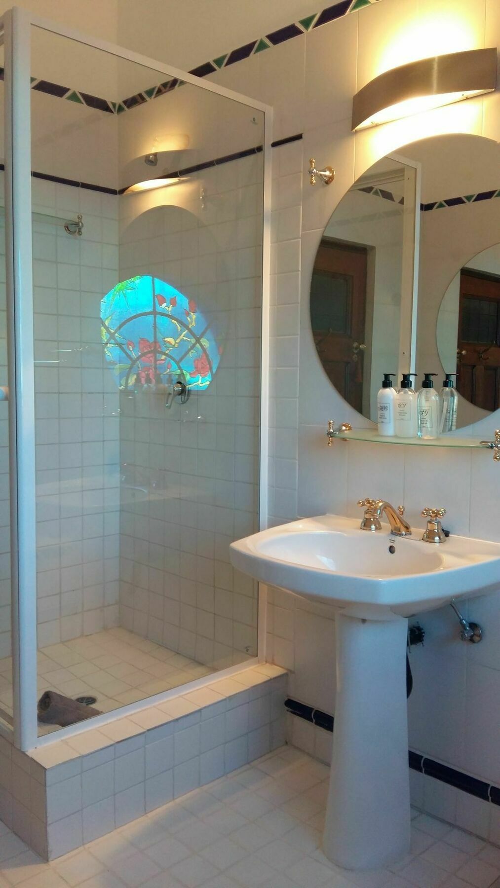 آبنغتون Le Must Residence المظهر الخارجي الصورة